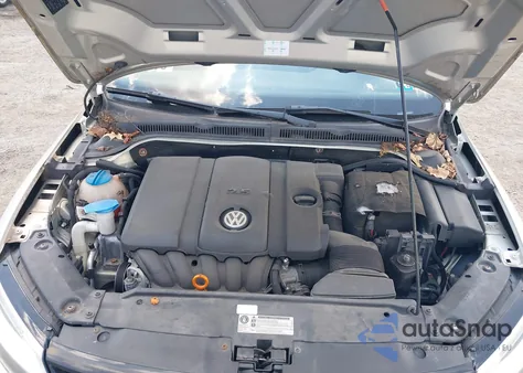 2011 Volkswagen Jetta 2.5L Se from USA, damaged, VIN 3VWDZ7AJ5BM323643